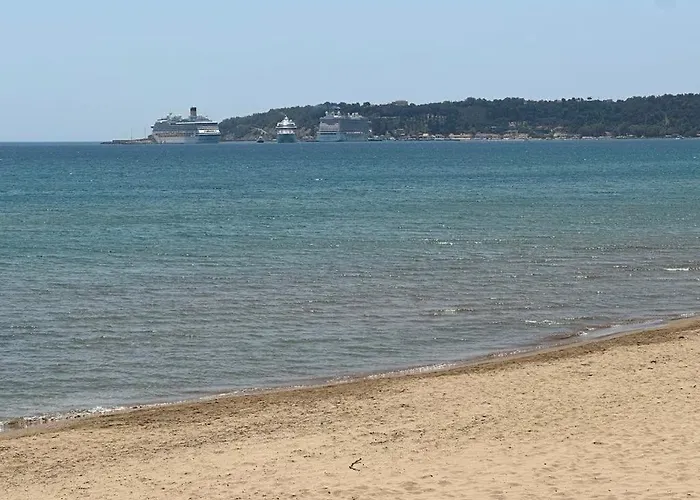 Sea View Theoni * Katakolo